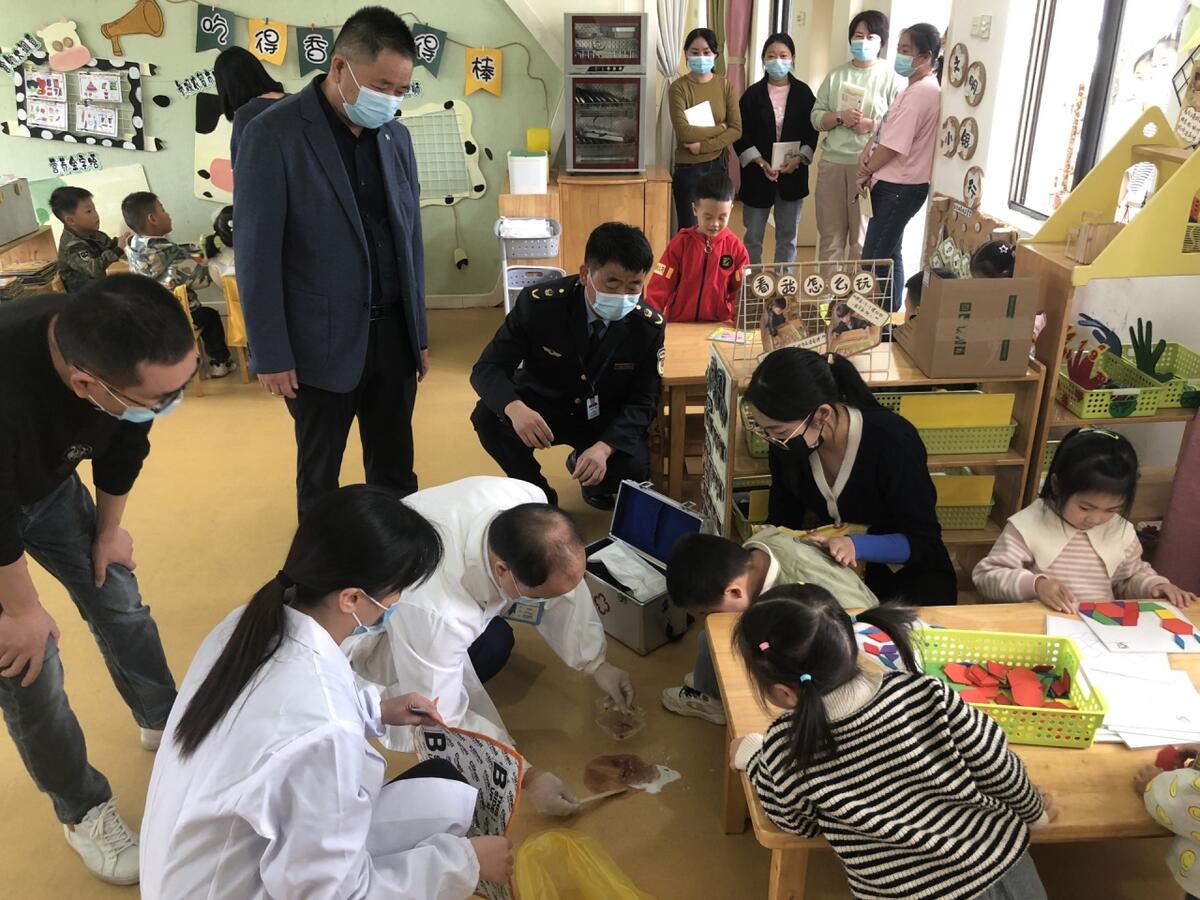 食品安全重于泰山 德清县禹越镇开展食品安全应急演米乐m6练活动