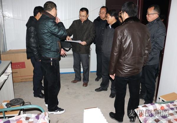 【环保动态】麦积区夜查大气污米乐m6染防治工作(图)