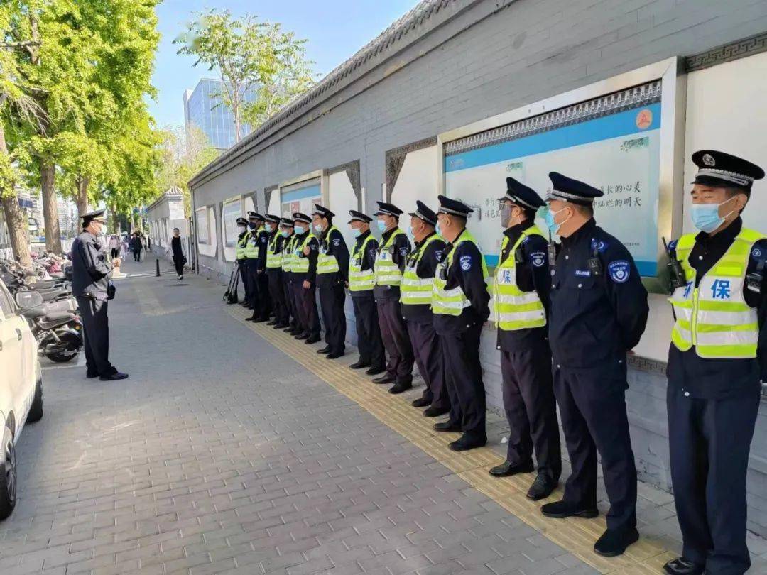 环保行动 严查尾气护蓝天文明执法助发展——综合执法大队做好“五一”期间环境执法保