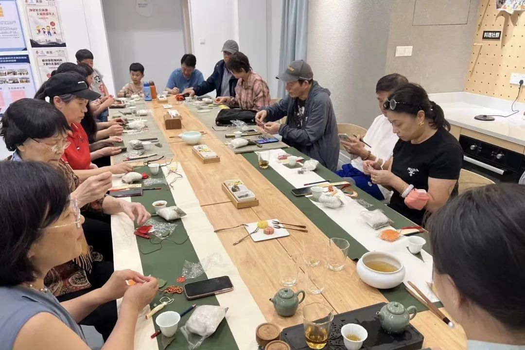 米乐m6主题茶会、旧物改造、扎染DIY一场社区环保之旅即将启程